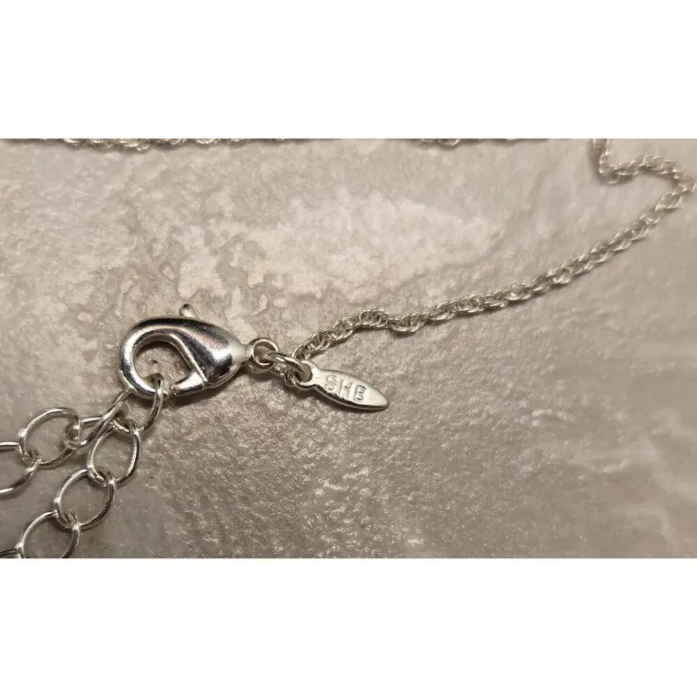 Avon 3 pc set Necklace Earrings Ring Black Silver Tone Classic Style NEW - Picture 8 of 10